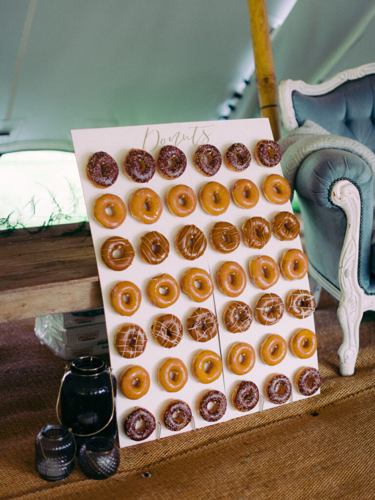 Donut wall in stretch tent