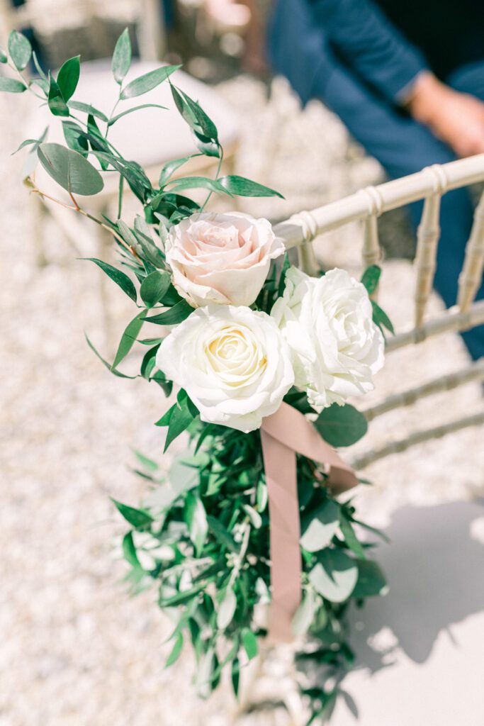 Cream and pastel bouquet of roses, for black tie affair.