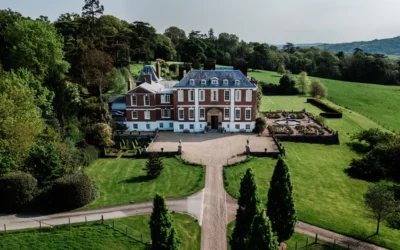 Choosing a Weekend Wedding Venue